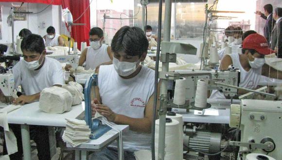 Las exportaciones de productos textiles sumaron US$ 159 millones, lo que significó un aumento del 6% respecto al mismo mes del 2021. (Foto: Andina)