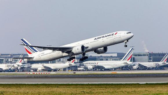 Las reuniones de Air France se producen días después de que el fabricante de aviones europeo Airbus, con sede en Francia, dijera que eliminará 15,000 empleos para salvaguardar su futuro.