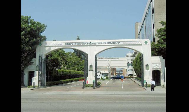 FOTO 17 | Spiegel ha estado fascinado con la industria de la música durante años. El CEO de Sony Entertainment Michael Lynton ha sido miembro de la junta de Snapchat durante mucho tiempo.