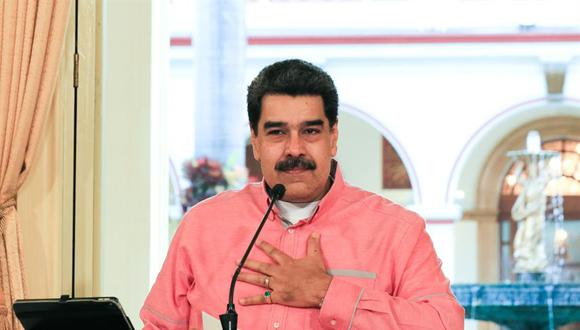 Fotografía cedida por la oficina de Prensa del Palacio de Miraflores que muestra a Nicolás Maduro mientras participa en un acto de Gobierno en Caracas. (EFE/PRENSA MIRAFLORES).