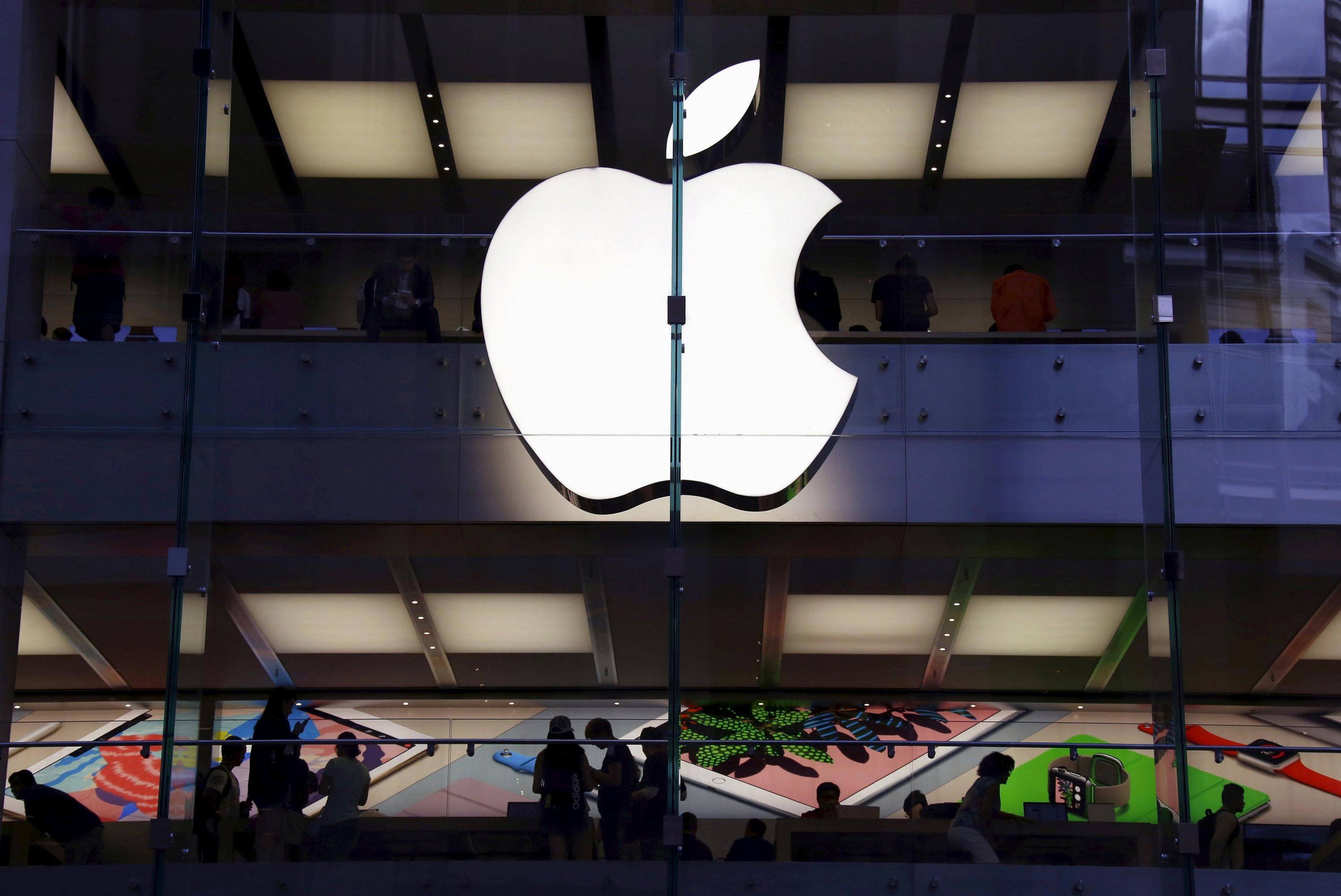 Apple actualizó a la baja las expectativas de sus resultados en ventas para el primer trimestre de su año fiscal debido a una debilidad del mercado chino. (Foto: Reuters)