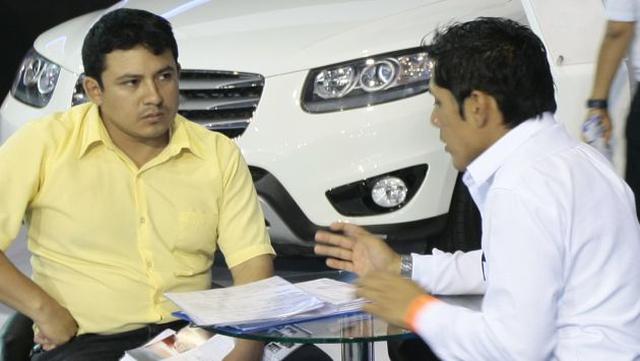 La TCEA para un crédito vehicular de S/ 43,200 a tres años, puede ir desde 15% hasta 86%, según datos de la Superintendencia de Banca, Seguros y AFP (SBS).