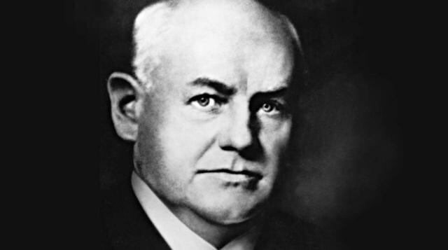 Sin embargo, el apellido Quandt también está marcado por el periodo nazi, ya que el padre de Herbert, Günther Quandt, estuvo casado con la que se convertiría en la esposa de Joseph Goebbels y aprovechó el espolio a comerciantes judíos para hacer negocios.