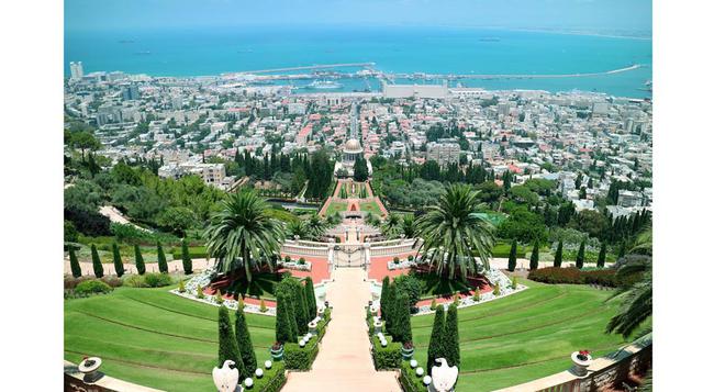 11. Israel: El país se ubicó en el mismo lugar que el año pasado, gracias a su alto PBI per cápita y a su percepción de apoyo social. De los 21 países más felices, también se percibió que tenía la corrupción gubernamental más baja, a pesar de que su ex pr