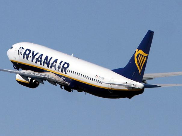 Ryanair ya admitió este mes que cerrará varias de sus bases aeroportuarias en los próximos.