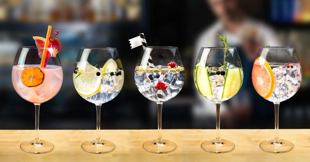 FOTO 8 | 8. El Gin ha ido escalando y ha superado al tequila en el mercado de bebidas espirituosas y apunta a superar al vodka, señaló Juan Carlos Pizarro, manager regional del Protafolio de Lujo de Diageo. La categoría de gin representó 48,000 cajas de 9 litros en el 2019, explicó. (Foto: iStock)