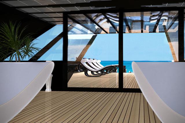 Ya que el agua de los mares no es apta para el consumo humano, hay un tanque de agua a bordo de 38,600 litros.