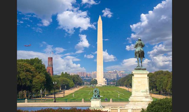 FOTO 8 | El National Mall, Washington, DC. Hay varios lugares de interés y atracciones en las proximidades del National Mall.