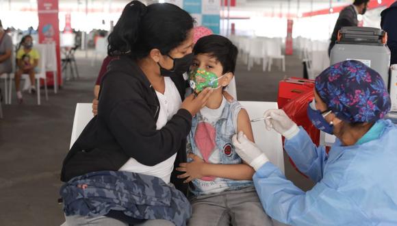 Según Unicef, la caída de la cobertura en 14 puntos porcentuales en los últimos cinco años afecta a casi 2.5 millones de niños, que no han recibido las tres dosis de la vacuna contra la difteria, el tétanos y la tos ferina. (Foto. GEC)