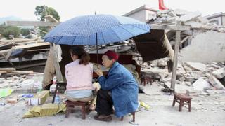 Fuerte sismo en China causó la muerte de al menos 102 personas
