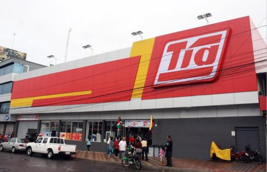 Cierra Almacenes Tía