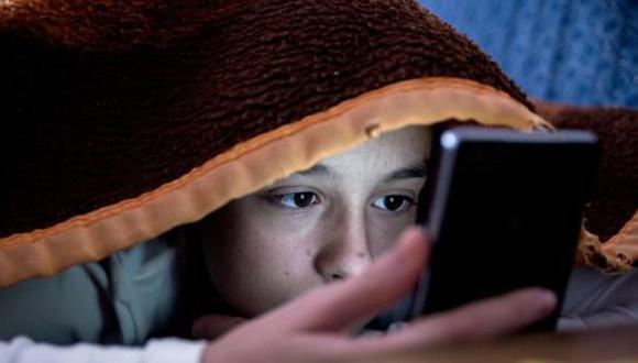 Niños invierten hasta cinco horas al día en dispositivos móviles
