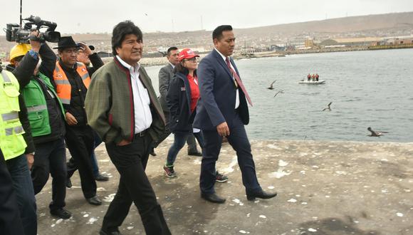 Evo Morales estuvo presente en Ilo (Ica) donde también recibió las llaves de la ciudad. (Foto: Reuters)