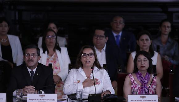 Dina Boluarte brindó una conferencia de prensa acompañada de sus ministros horas después de publicarse el informe de la CIDH sobre las protestas en el Perú.
