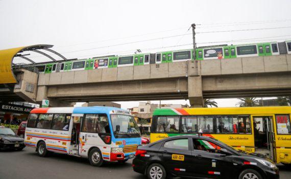 ATU sostiene que, a efectos de sincerar la información vinculada a los títulos habilitantes otorgados, se establecerá un registro virtual en donde los operadores ingresen su información en los plazos establecidos en el calendario que forma parte de la resolución.