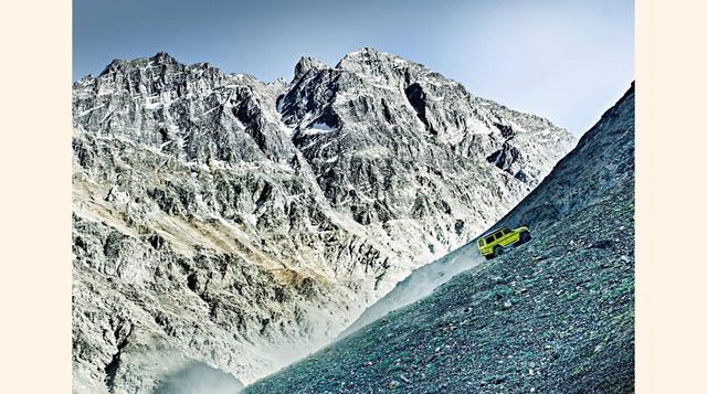 Este exclusivo Mercedes-Benz Clase G hizo su estreno a principios de este año en el Salón de Automóviles de Ginebra. (Foto: Megaricos)