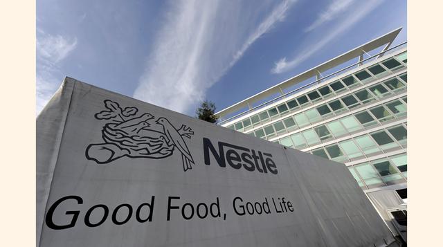 Nestlé. Esta empresa multinacional de origen suizo tiene a su cargo la producción alimenticia más grande del mundo, donde el cacao es una de las materias primas que utiliza en gran cantidad de sus productos y el principal proveedor de este grano es la Rep
