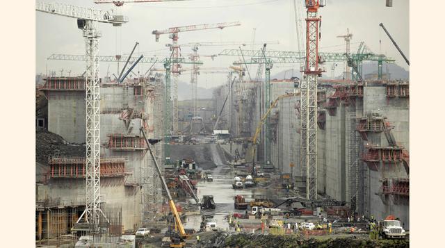 La ampliación del Canal de Panamá se inició el 3 de setiembre del 2007, con la detonación del cerro Cartagena ubicado a las riberas del Canal.