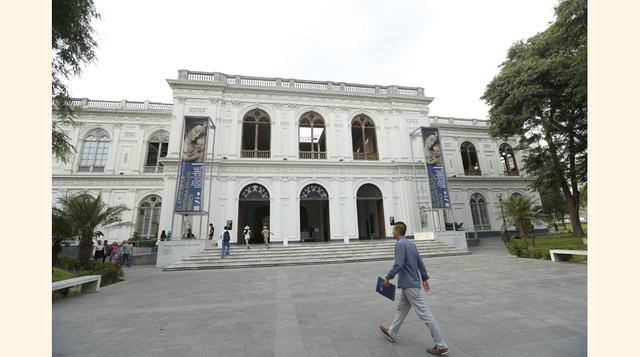 Un museo en la intimidad. El Museo Amano, una colección de tejidos antiguos y cerámica, se disfrutar en la intimidad gracias a circuitos privados con cita previa. Lo mejor son sus cerámicas, especialmente las de las culturas chimú y nazca. También destaca