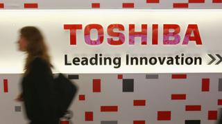 Toshiba considera escisión de negocio de chips de memoria