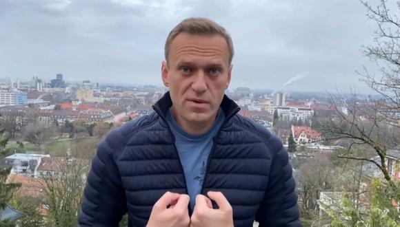 El activista Alexéi Navalni fue condenado el pasado martes a purgar una pena de dos años y ocho meses de cárcel por no haber respetado un control judicial que data del 2014. (Foto: AFP)