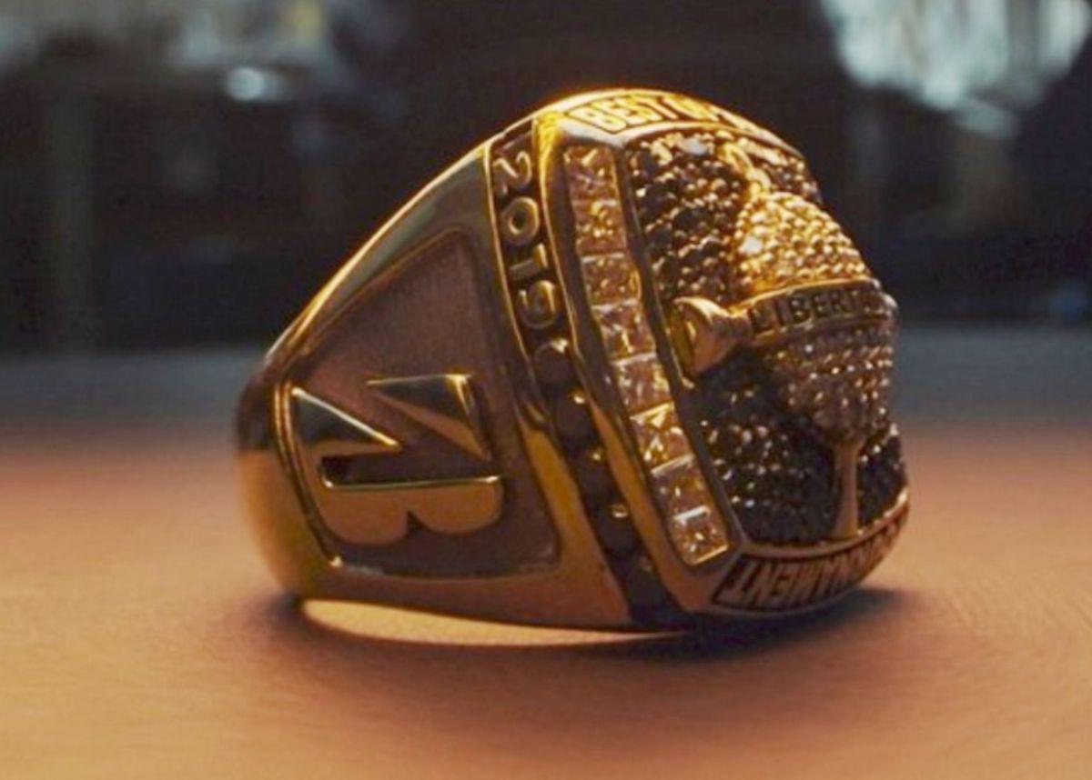 Anillo que se entregará al mejor jugador de la final 2019. (@SC_ESPN)