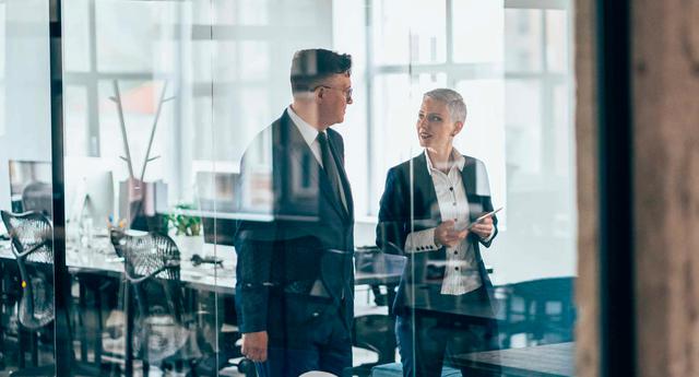 FOTO 13 | 13. La discusión con el jefe "¿Alguna vez has estado en desacuerdo con la decisión de un jefe? ¿Cómo solventaste la discrepancia? ¿Cómo te describiría hoy esa persona?" (Foto: iStock)