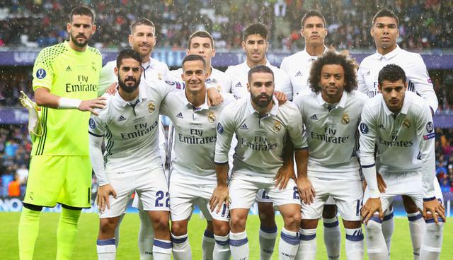 FOTO 7 | Real Madrid es vestido por Adidas.