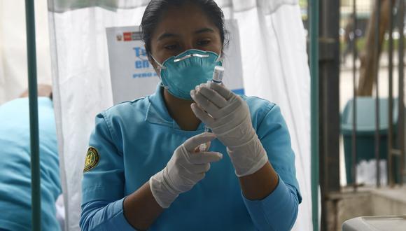 El proceso de vacunación continúa su curso en Perú. (Foto: GEC)