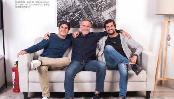 Paulo Valdiviezo, Ignacio Aguirre y Daniel Bonifaz. (Foto: Grupo Independiente)