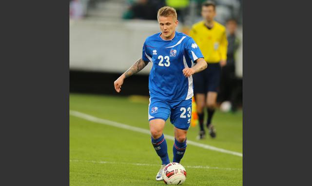 FOTO 19 | Ari Freyr Skúlason. Este defensa por izquierda juega en el KSC Lokeren y vale US$ 1.1 millones.