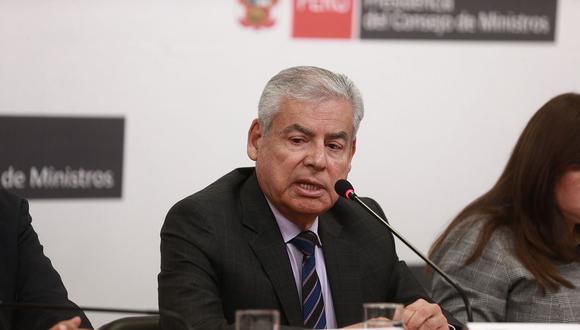 El presidente del Consejo de Ministros, César Villanueva, aseguró que Martín Vizcarra tiene sus explicaciones sustentadas con documentos. (Foto: GEC)