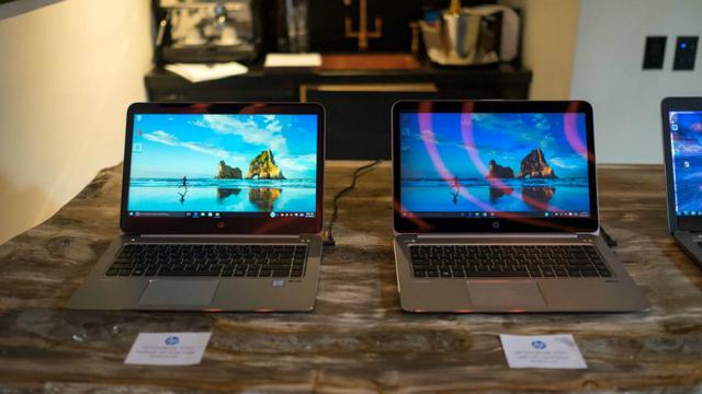 Hoy tenemos un millón de contraseñas, para entrar al correo, la tarjeta bancaria, la red social, lo que incentiva el uso de password sencillos y poco seguros. Para HP hay dos formas de solucionar esto: la primera es la autenticación multifactor, que combi