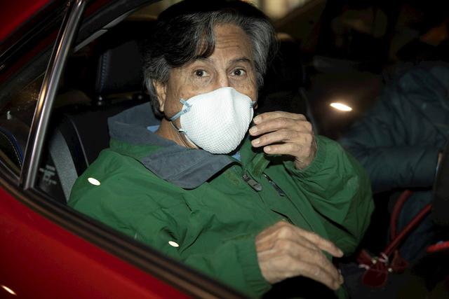 Alejandro Toledo abandonó la cárcel de Maguire, en el condado de San Mateo, después de pagar una fianza de 500,000 dólares. (Foto: EFE)