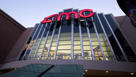 AMC dijo que espera que sus ingresos del tercer trimestre alcancen US$ 119.5 millones, muy por debajo de las expectativas del mercado de US$ 155 millones. La empresa reportó una facturación de US$ 1,320 millones en el mismo periodo del año anterior. (Foto: REUTERS/Mario Anzuoni)