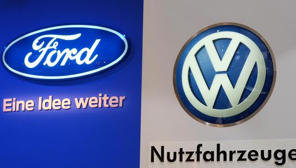 VW fabricará una pequeña pickup sobre la plataforma de la Ford Ranger y Ford fabricará un vehículo eléctrico aún no identificado para el mercado de Europa, basado en el diseño modular de VW, dijeron las empresas. (Foto AFP)