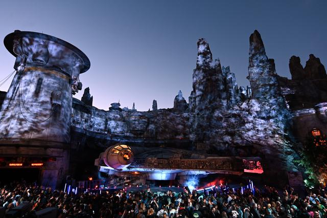 Inauguración de "Star Wars: Galaxy's Edge" (Foto: AFP)