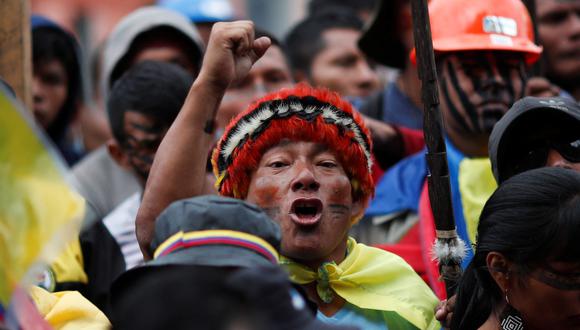 Los indígenas participaron en una protesta antigubernamental en medio de un punto muerto entre el gobierno del presidente Guillermo Lasso y exigiendo el fin de las medidas de emergencia, en Quito, Ecuador. (Foto: Reuters)