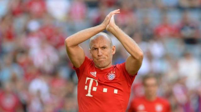 ARJEN ROBBEN. El valor del pase del delantero holandés de 32 años ha caído en US$ 11 millones, lo que es un 33% de su valor original. Ahora vale US$ 22 millones. (Foto: Getty)