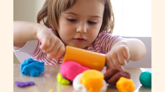 Arte y manualidades representan el 8% del total vendido en soles, mientras que en unidades representan el 10% del total.