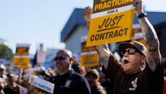 Empleados de UPS amenazan con irse al huelga en Estados Unidos. (Foto: Reuters)