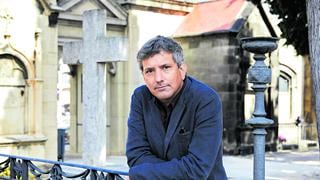 Roncagliolo se suma a deserciones de Perú para Feria del Libro de Guadalajara