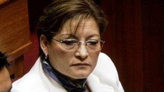 Renuncia Dacia Escalante, jefa de la Onagi