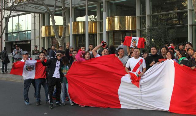 FOTO 5 | Al mismo tiempo, se repercutiría en la revalorización del jugador peruano, independientemente de que se encuentre (o no) en la selección. Una clasificación redunda, a nivel general, en el mercado de fútbol local y, con ello, en la capacidad de ex