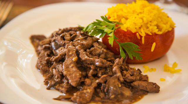 Petrópolis es una invitación a la buena mesa. Los productos exóticos y de alta calidad y la mezcla de culturas dan a la ciudad una cocina que destaca por sus sabores inusuales. En los últimos años, este lugar de las "delicias de fusión", atrajer