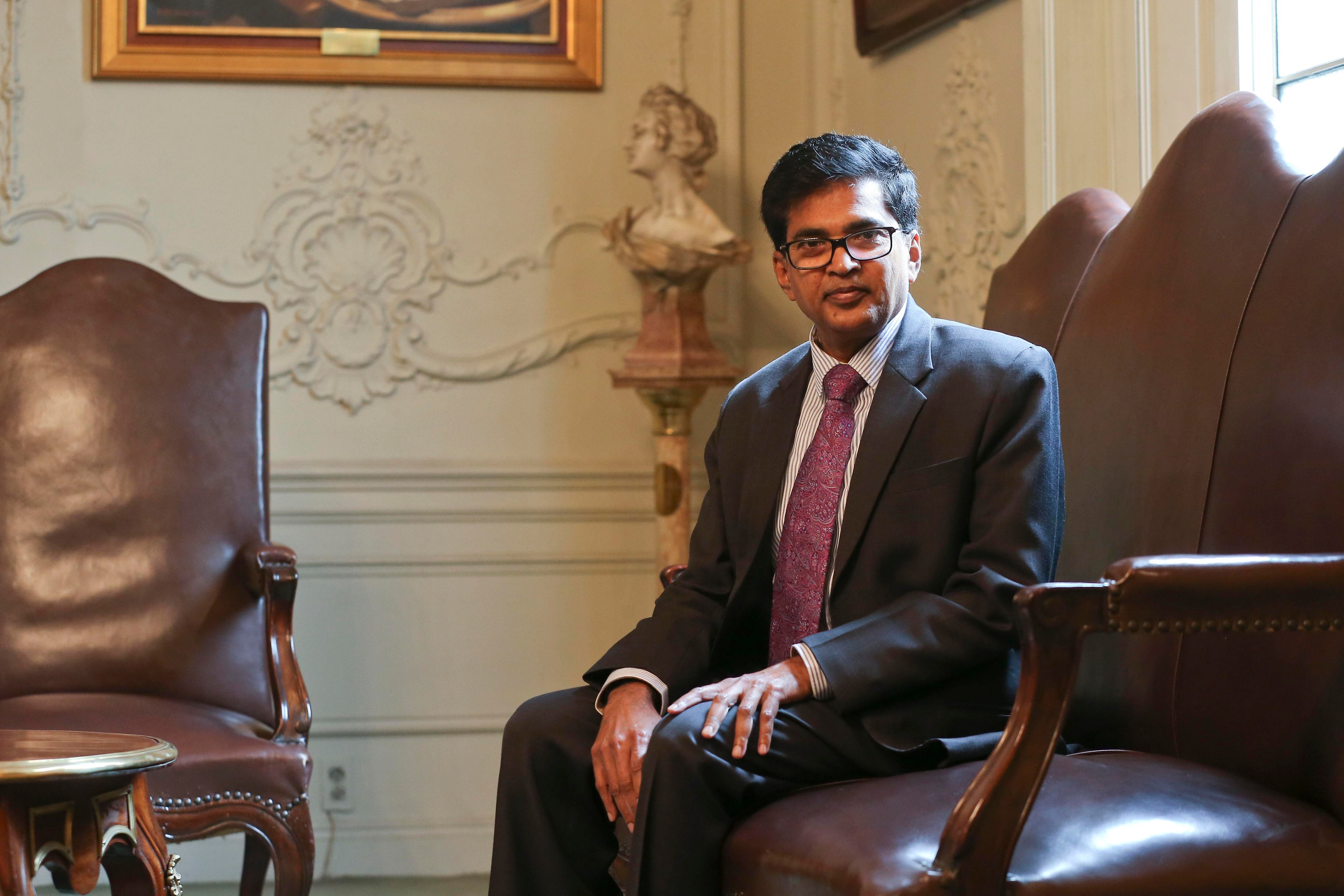 Se consolida. El embajador Subbarayudu desta que Perú e India  celebran 57 años de relaciones y que estas vienen creciendo, así como también las oportunidades de negocios. (Foto: Manuel Melgar)