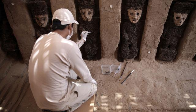 Foto 9 | La ciudadela fue declarada Patrimonio de la Humanidad por la Unesco en 1986, pero ese mismo año fue incluida en la lista del Patrimonio de la Humanidad en Peligro debido a la acción de invasores, de filtraciones de agua de mar y las lluvias. (Foto: AP)