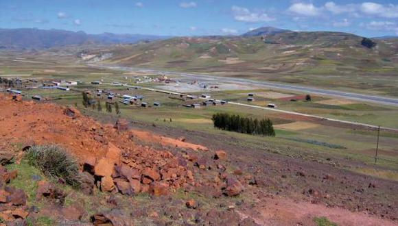 Vista de la zona de cuerpo de minerales Opaban Apurimac Strike Resources