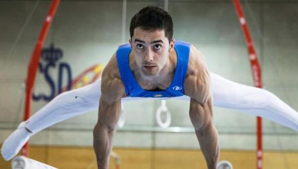 El gimnasta Rubén López ultima una plataforma audiovisual de pago para el aprendizaje de gimnasia. (Foto: EFE).
