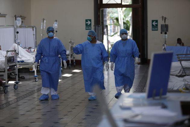 La incorporación de los extranjeros al procedimiento especial para la inscripción en el RUC, fue aprobada este lunes. (Foto: GEC)